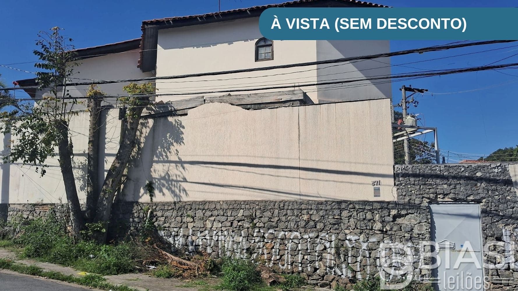 Foto 1 de 8: Casa em leilão em São Paulo - SP, bairro Jardim Colombo — Casa no Jardim Colombo em São Paulo/SP