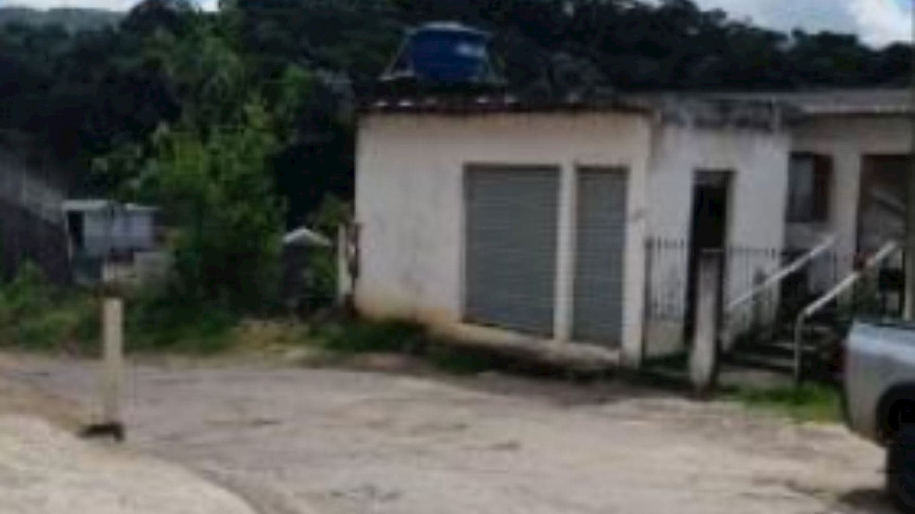 Foto 3 de 5: Apartamento em leilão em São José Do Vale Do Rio Preto - RJ, bairro Jaraguá — Apartamento no "Condomínio Spartano" - Jaraguá - São José do Vale do Rio Preto/RJ