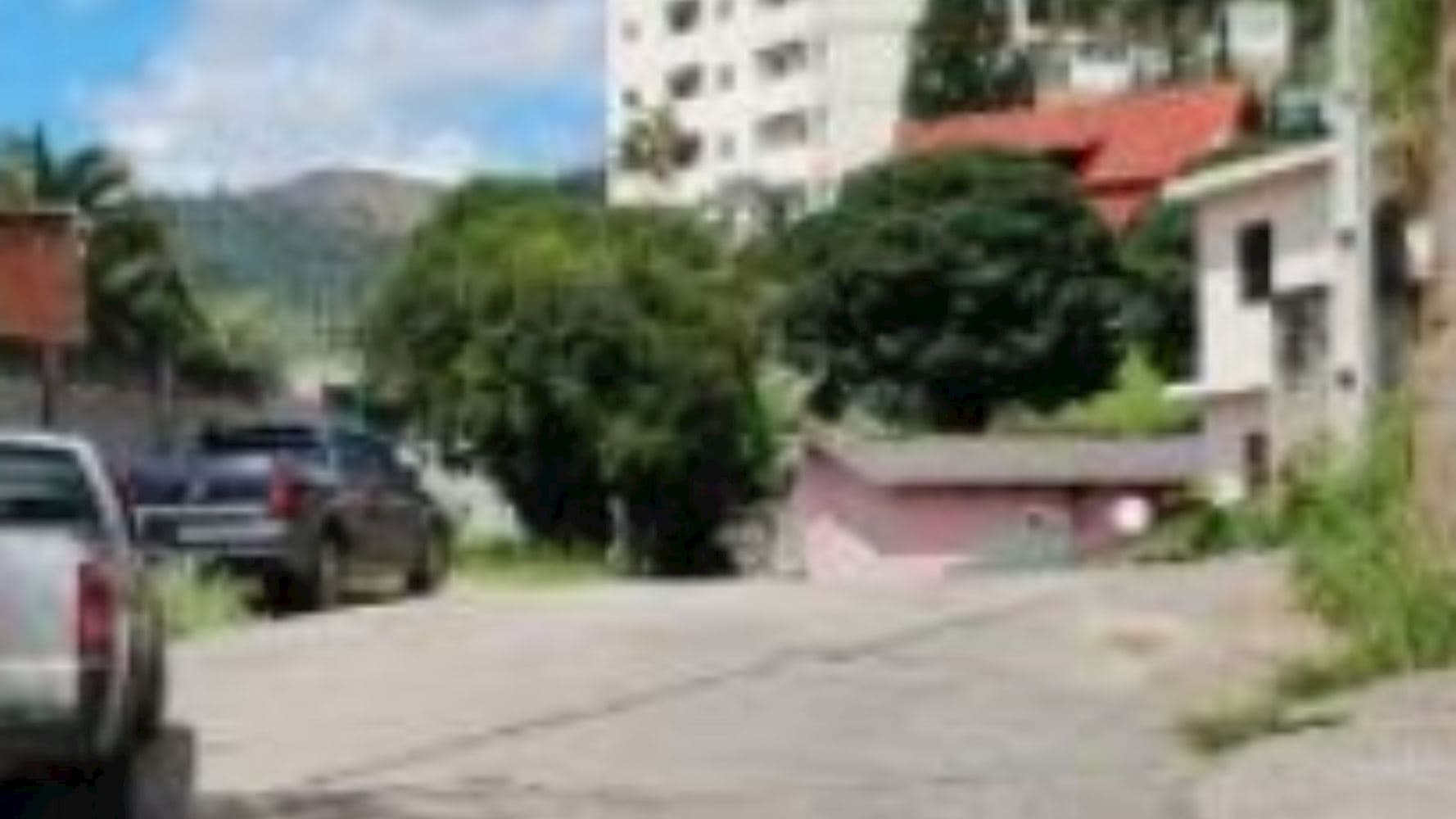 Foto 4 de 5: Apartamento em leilão em São José Do Vale Do Rio Preto - RJ, bairro Jaraguá — Apartamento no "Condomínio Spartano" - Jaraguá - São José do Vale do Rio Preto/RJ