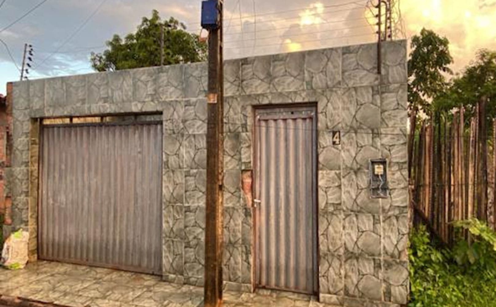 Foto 2 de 4: Casa em leilão em Pio Xii - MA, bairro Vila Esperança — Casa na Vila Esperança em Pio XII/MA