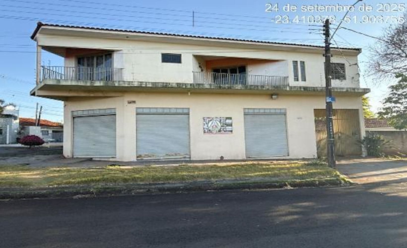 Foto 2 de 5: Casa em leilão em Maringá - PR, bairro Jardim Dourado — Casa no Jardim Dourado - Maringá/PR