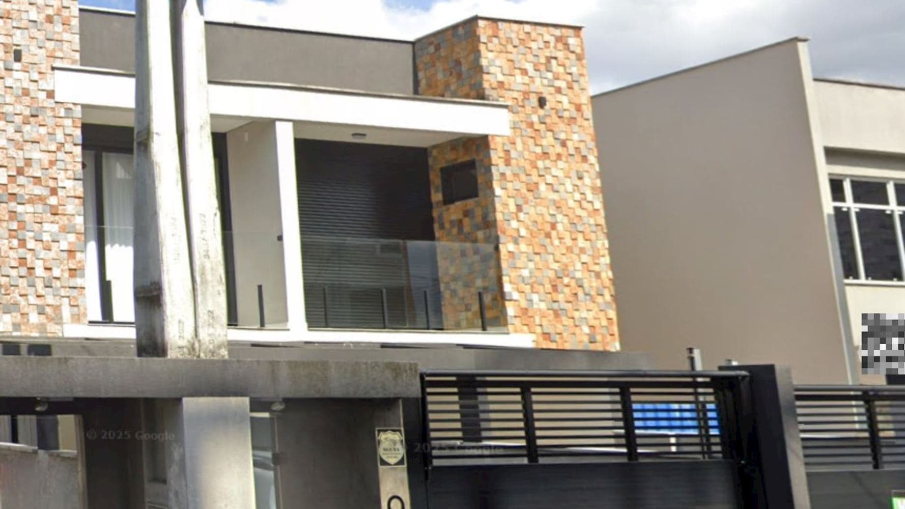Foto 2 de 5: Casa em leilão em Joinville - SC, bairro Saguaçu — Casa em Saguaçu – Joinville/SC