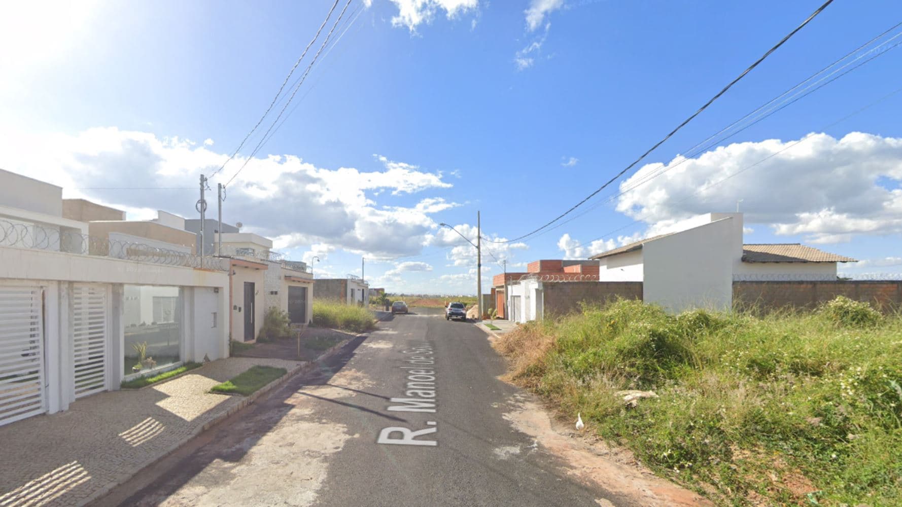 Foto 3 de 4: Terreno em leilão em Araguari - MG, bairro Parque dos Verdes — Casa em Interlagos - Araguari/MG