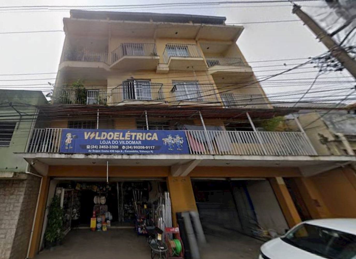 Foto 1 de 9: Comercial em leilão em Valença - RJ, bairro Carambita — Sobreloja Comercial - Carambita - Valença/RJ