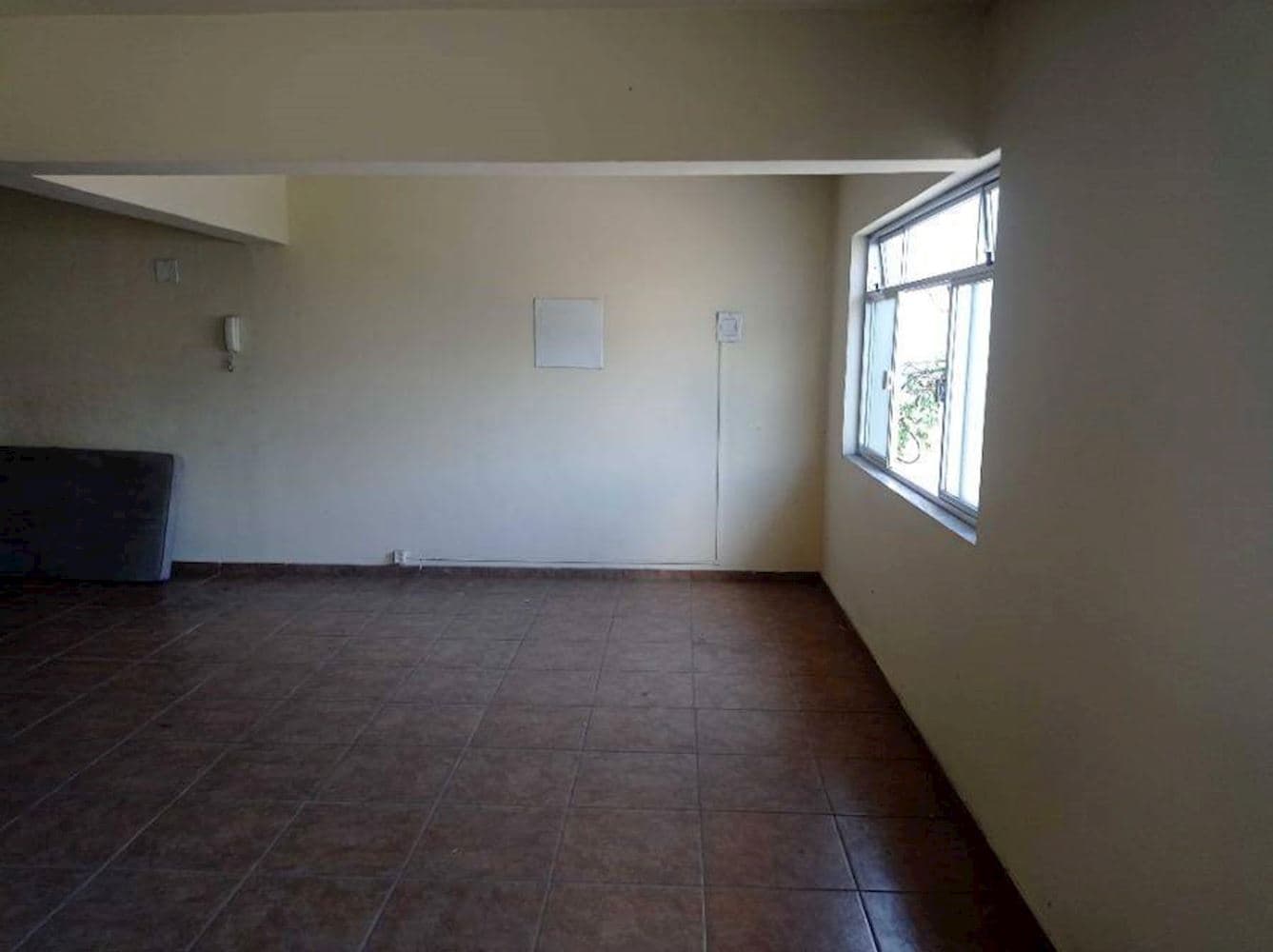 Foto 5 de 9: Comercial em leilão em Valença - RJ, bairro Carambita — Sobreloja Comercial - Carambita - Valença/RJ