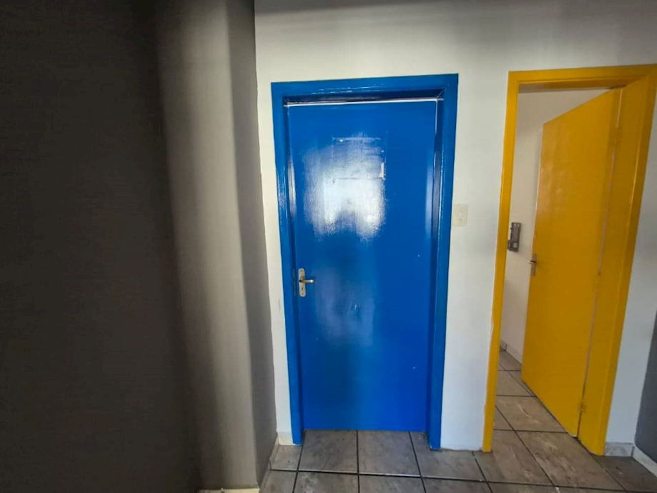 Foto 16 de 16: Comercial em leilão em São Paulo - SP, bairro Centro — Sala Comercial no "Ed. Helio" - Centro - São Paulo/SP