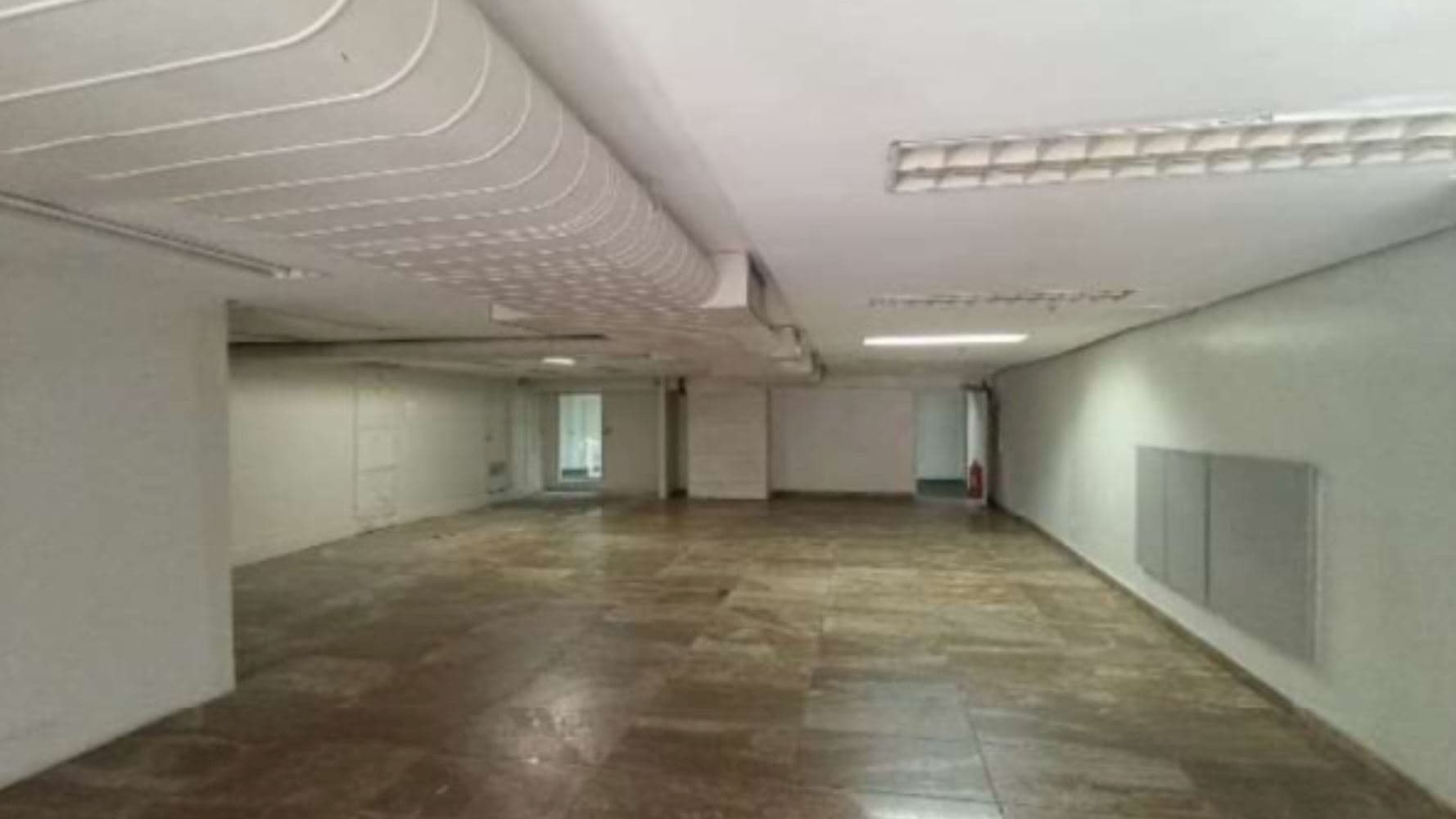 Foto 8 de 8: Comercial em leilão em Rio De Janeiro - RJ, bairro Centro — Loja no Centro - Rio de Janeiro/RJ
