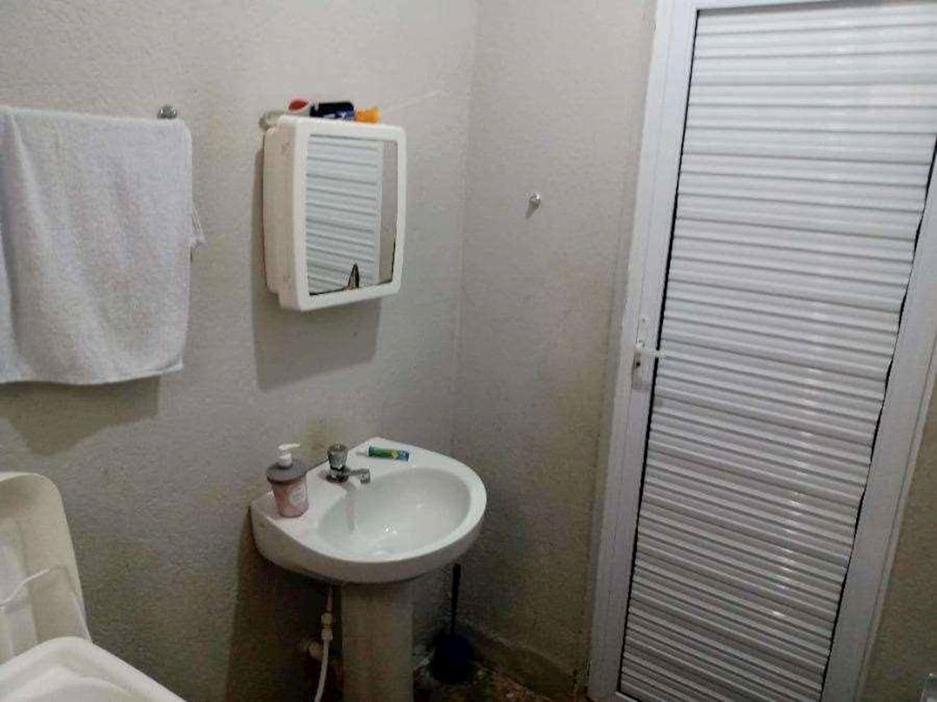Foto 5 de 18: Casa em leilão em Jaguaribara - CE — Casa - Conjunto Zacarias Junior - Jaguaribara/CE
