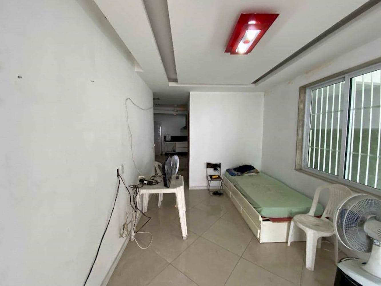 Foto 6 de 7: Casa em leilão em São João De Meriti - RJ, bairro Vale da Simpatia — Casa - Vale Da Simpatia - São João de Meriti/RJ