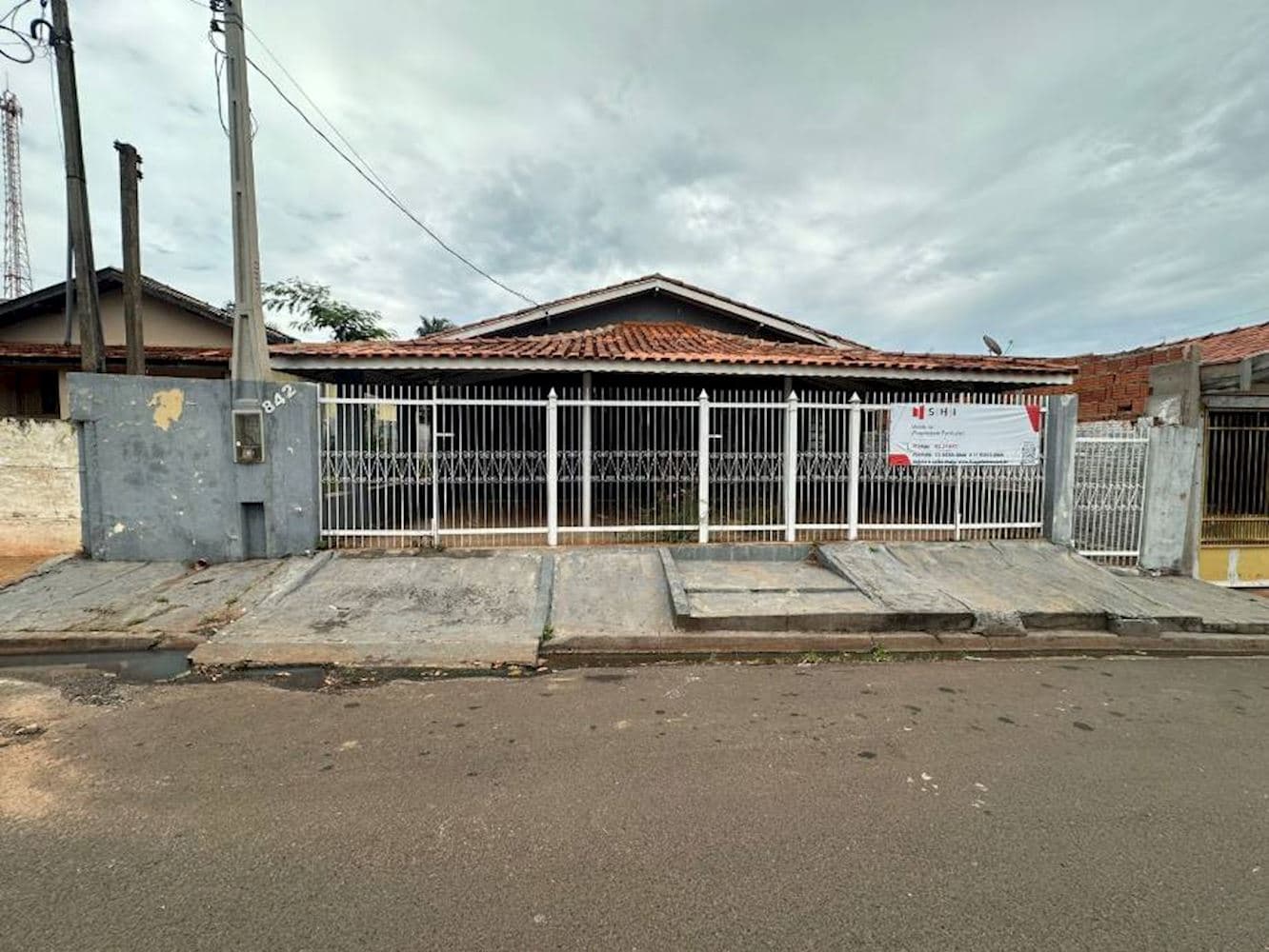 Foto 1 de 15: Casa em leilão em Pereira Barreto - SP, bairro Hossoi — Casa - Hossoi - Pereira Barreto/SP