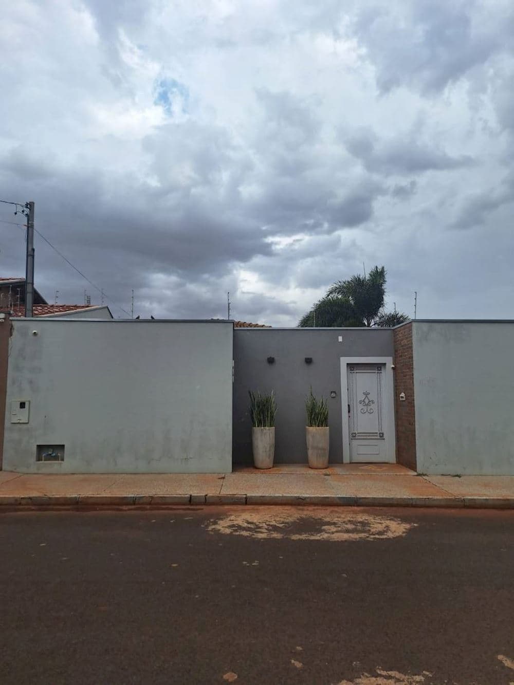 Foto 3 de 3: Casa em leilão em Frutal - MG, bairro Jardim Brasil — Casa - Jardim Brasil - Frutal/MG