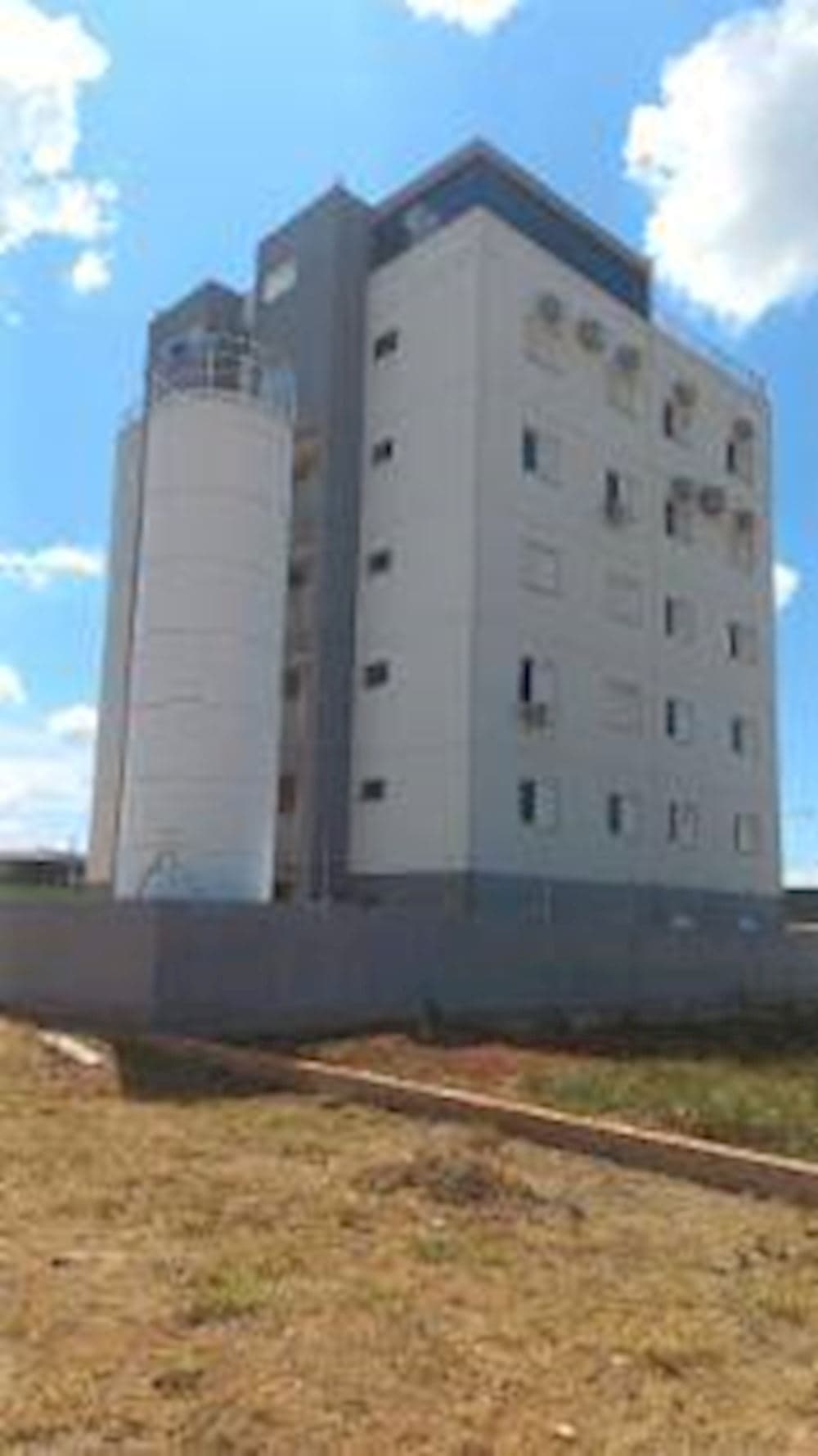 Foto 5 de 6: Apartamento em leilão em Santa Cruz Do Rio Pardo - SP, bairro Jardim America — Apartamento - Jardim America - Santa Cruz do Rio Pardo/SP