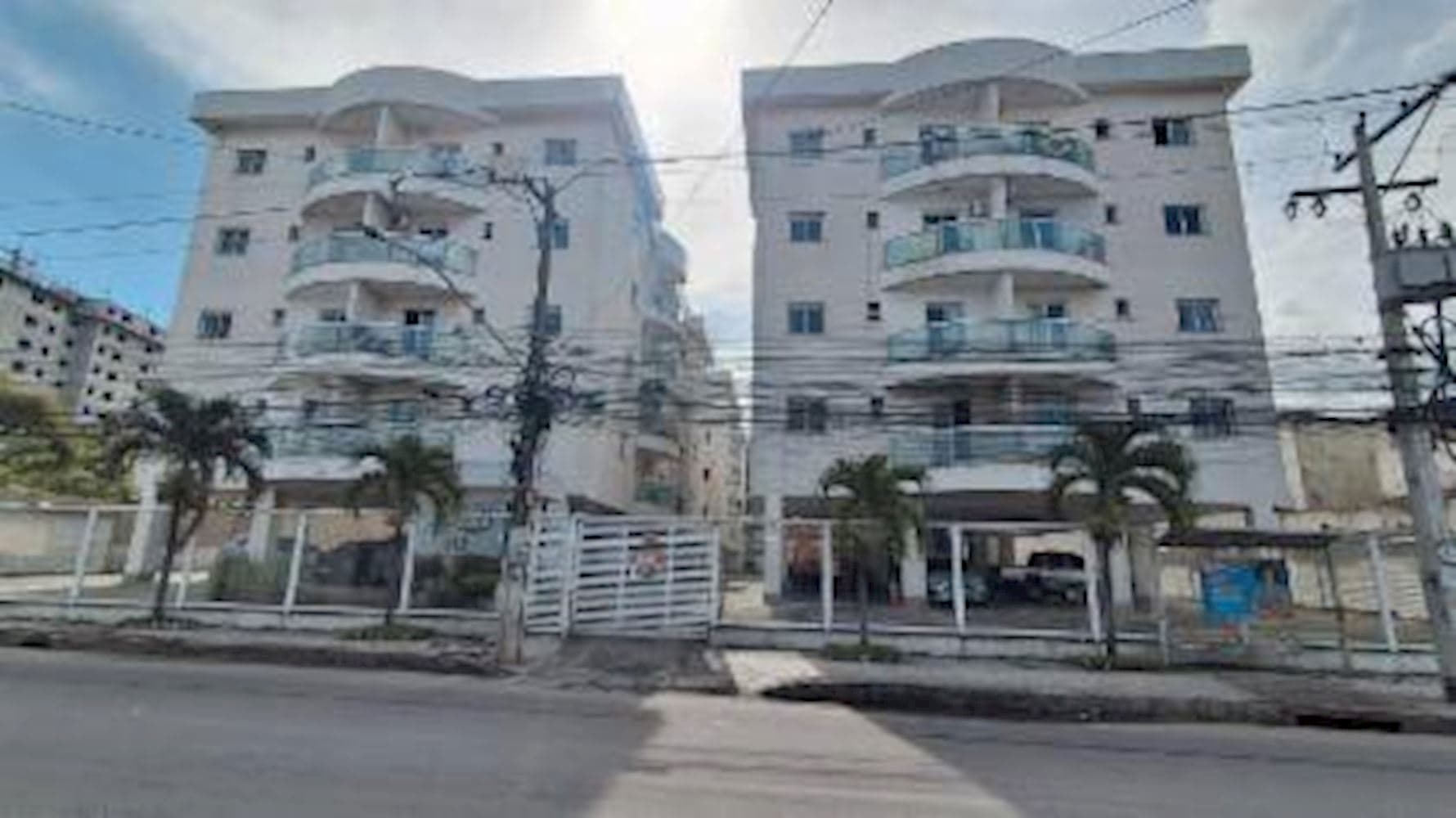 Foto 1 de 10: Apartamento em leilão em São Gonçalo - RJ, bairro Colubande — Apartamento - Colubande - São Gonçalo/RJ