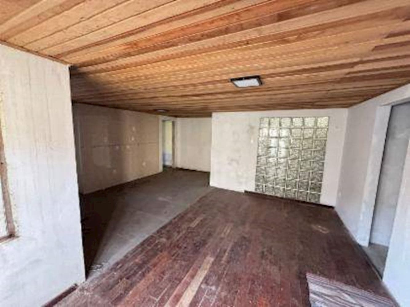 Foto 4 de 6: Casa em leilão em Guaíba - RS, bairro Coronel Nassuca — Casa - Coronel Nassuca - Guaíba/RS