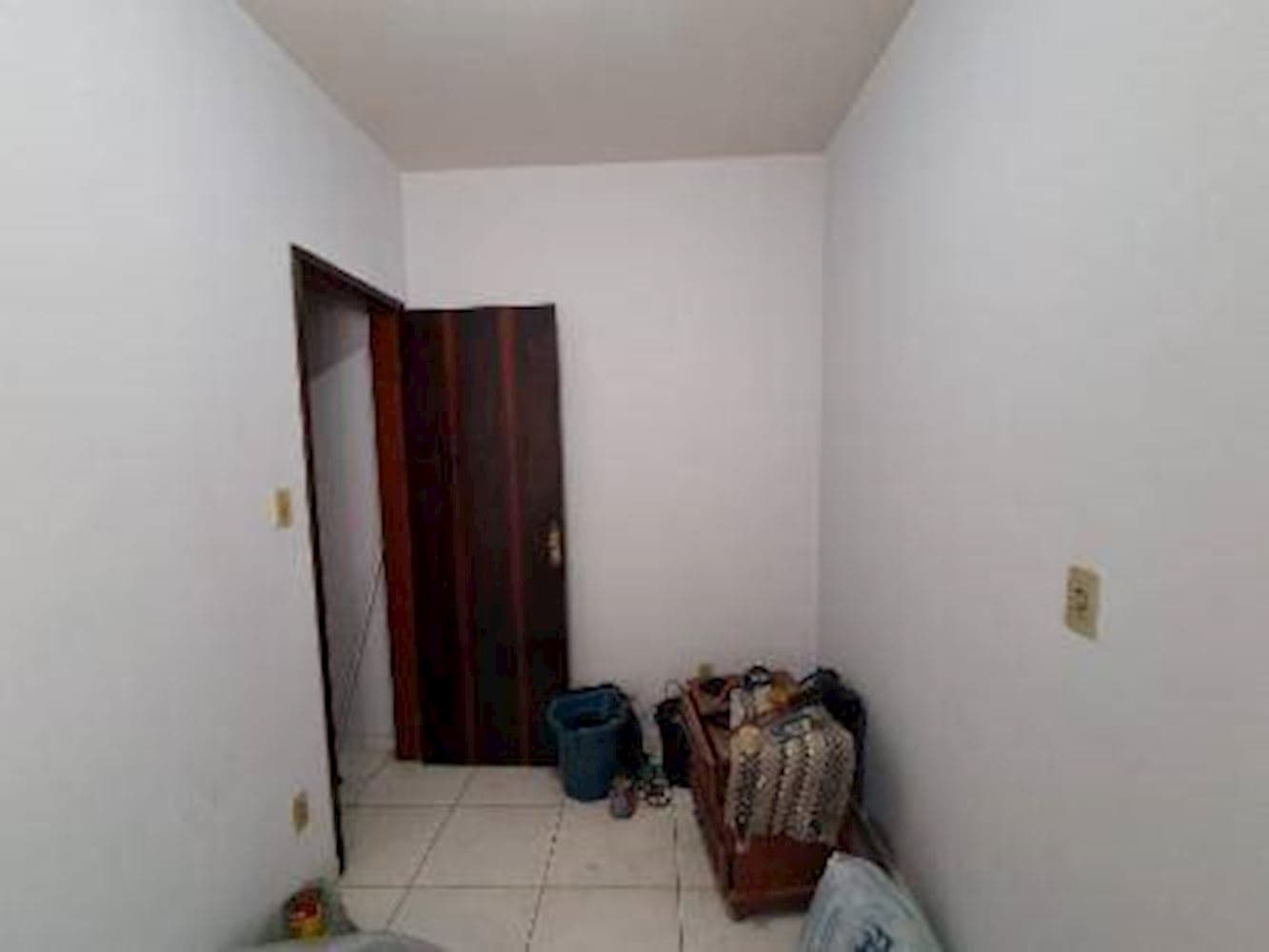 Foto 11 de 15: Casa em leilão em Macaé - RJ, bairro Visconde de Araujo — Casa - Visconde De Araujo - Macaé/RJ