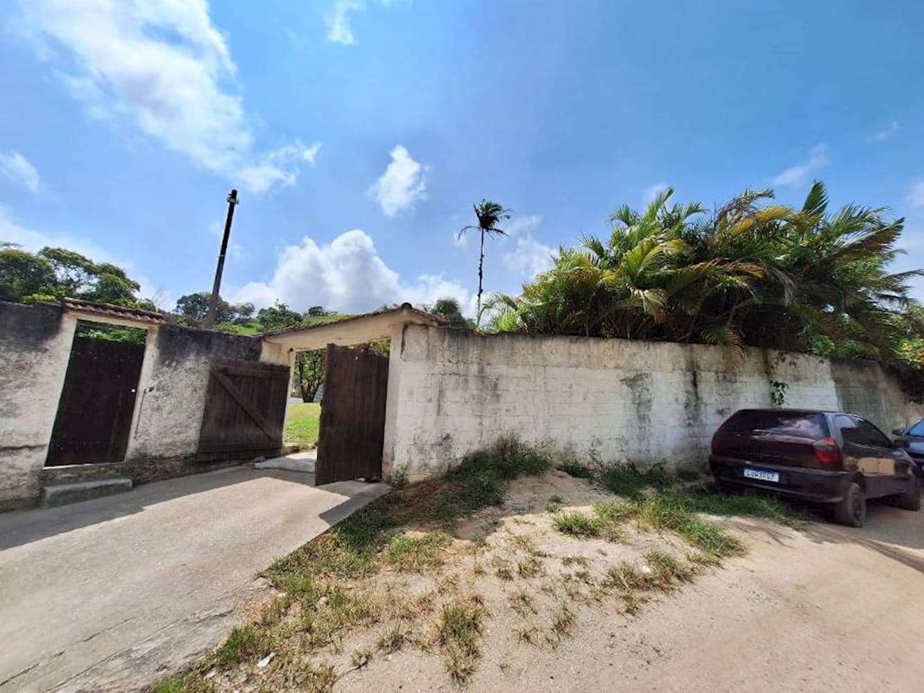 Foto 3 de 15: Casa em leilão em São Gonçalo - RJ, bairro Rio do Ouro — Casa - Rio Do Ouro - São Gonçalo/RJ