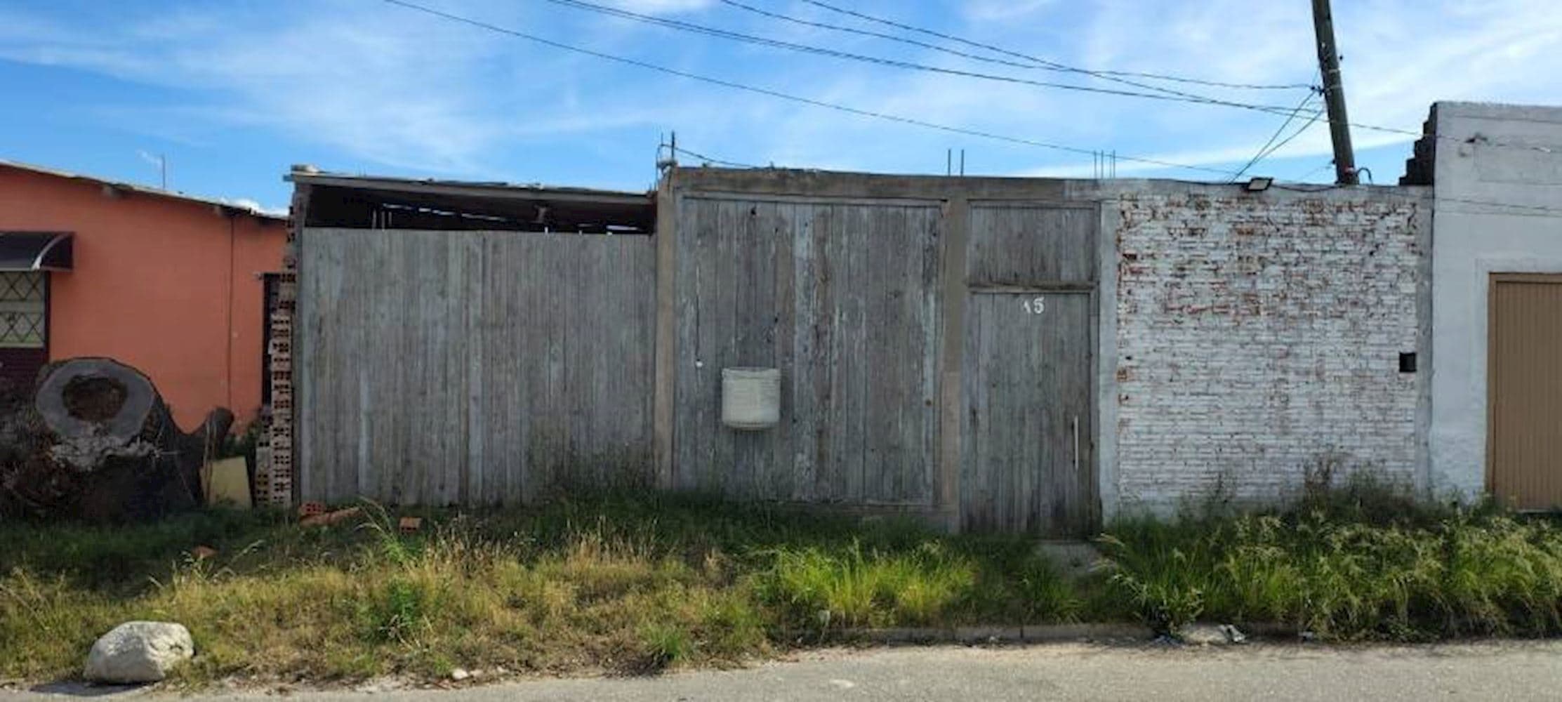 Foto 1 de 3: Casa em leilão em Rio Grande - RS, bairro Parque Marinha — Casa - Parque Marinha - Rio Grande/RS