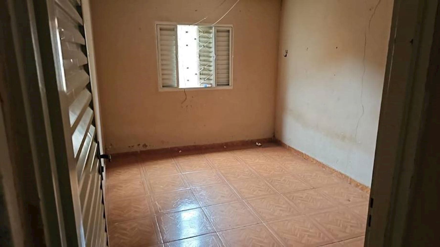Foto 8 de 14: Casa em leilão em Ituiutaba - MG, bairro Lagoa Azul Ii — Casa - Lagoa Azul Ii - Ituiutaba/MG