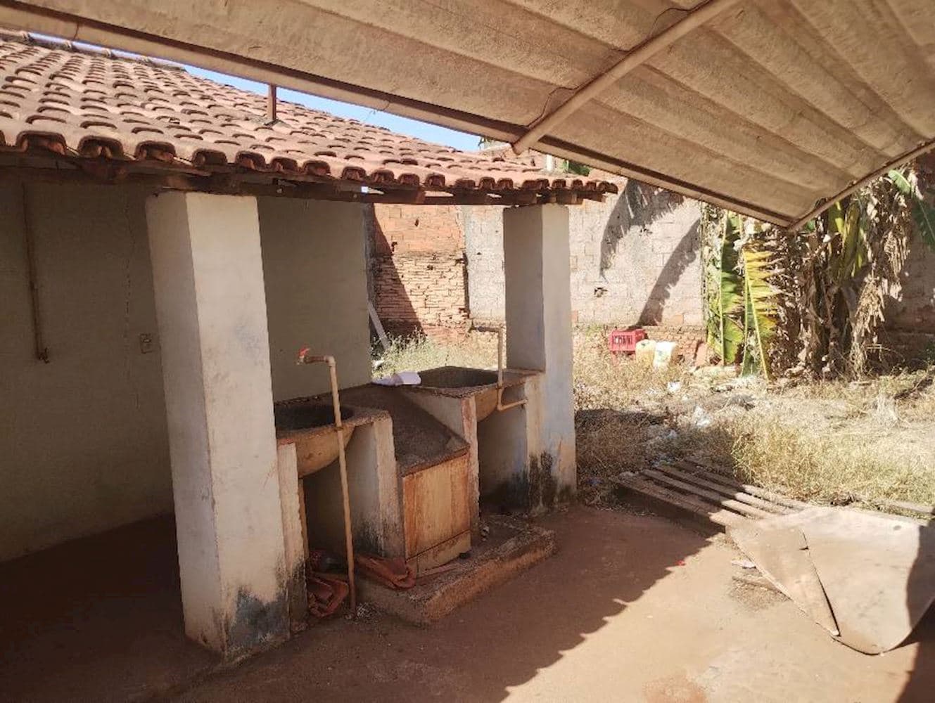 Foto 11 de 14: Casa em leilão em Ituiutaba - MG, bairro Lagoa Azul Ii — Casa - Lagoa Azul Ii - Ituiutaba/MG