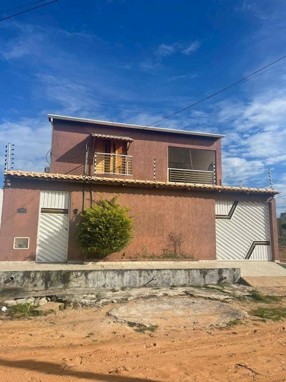 Foto 1 de 10: Casa em leilão em Mauriti - CE, bairro Loteamento Cajueiro — Casa - Loteamento Cajueiro - Mauriti/CE