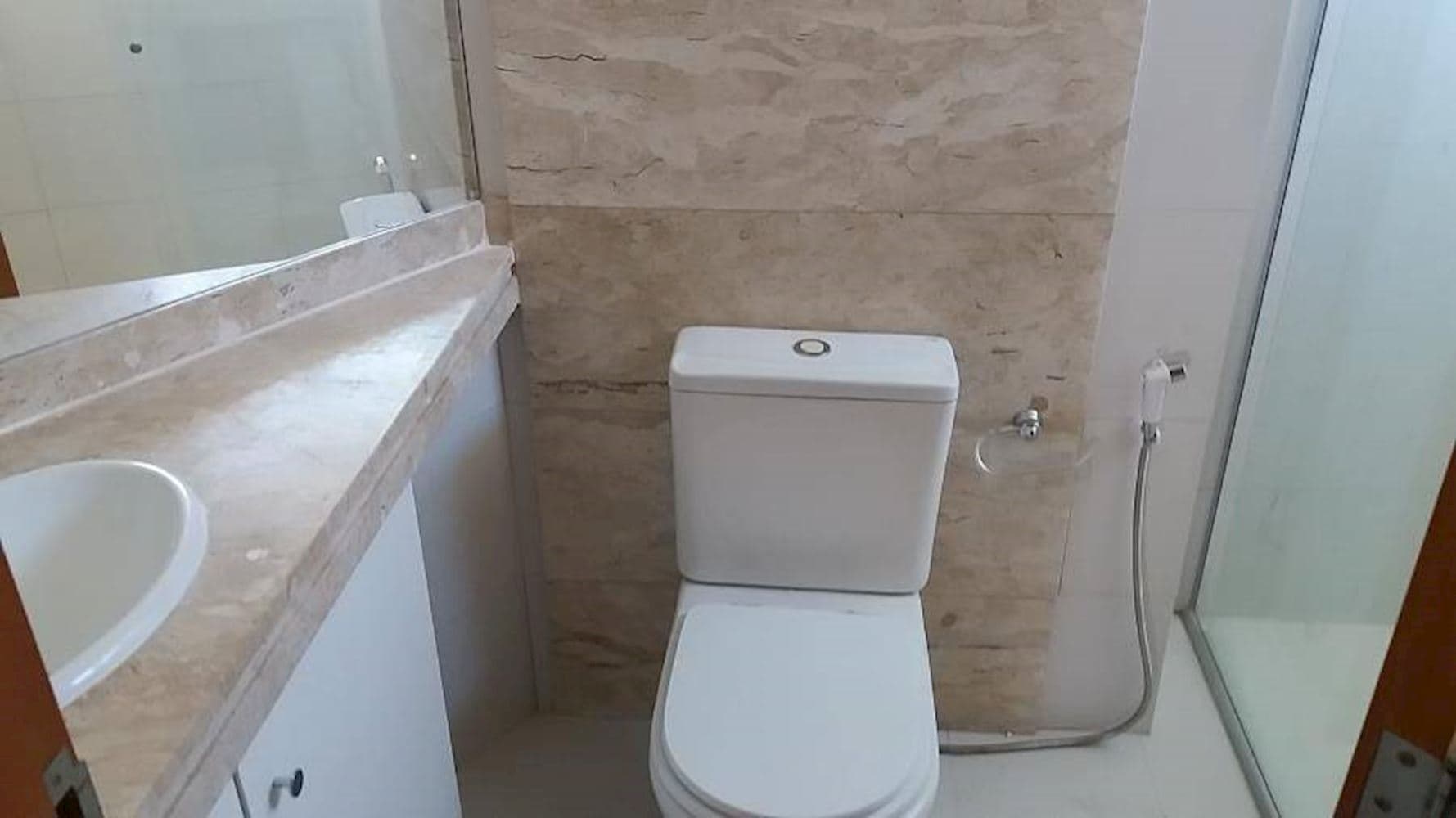 Foto 7 de 15: Apartamento em leilão em Goiânia - GO, bairro Setor Bueno — Apartamento - Setor Bueno - Goiânia/GO