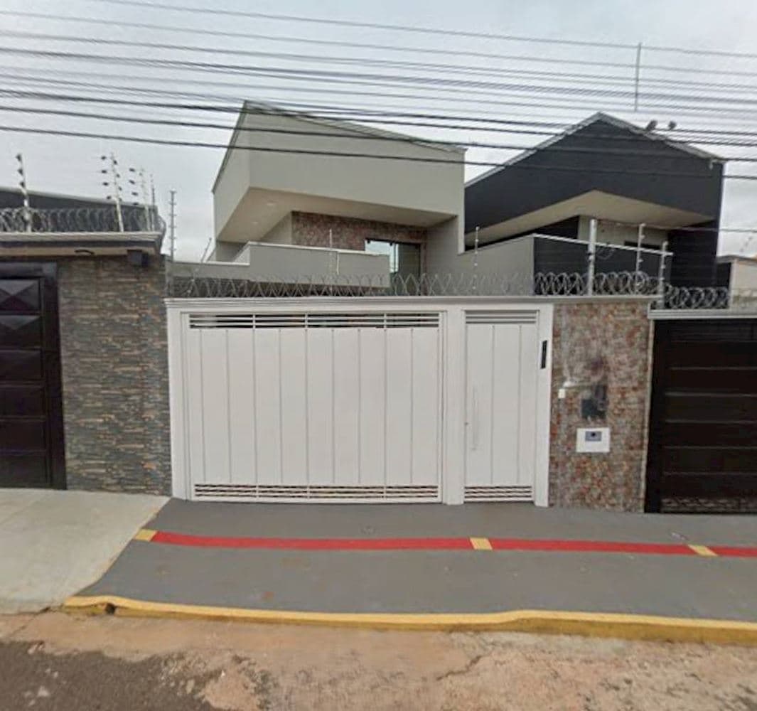 Foto 1 de 3: Casa em leilão em Campo Grande - MS, bairro Jockey Club — Casa - Jockey Club - Campo Grande/MS