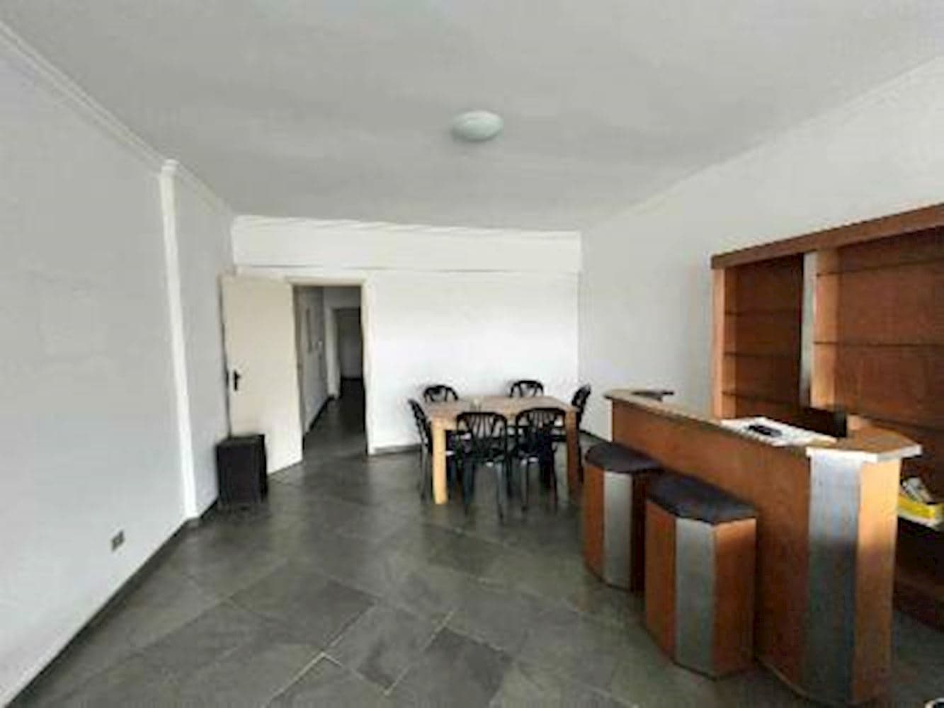 Foto 15 de 19: Apartamento em leilão em Guarujá - SP, bairro Pitangueiras — Apartamento - Pitangueiras - Guarujá/SP