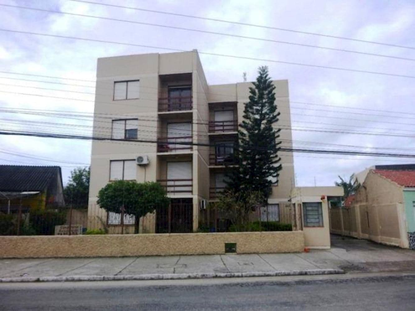 Foto 1 de 9: Apartamento em leilão em Pelotas - RS, bairro Tres Vendas — Apartamento - Tres Vendas - Pelotas/RS