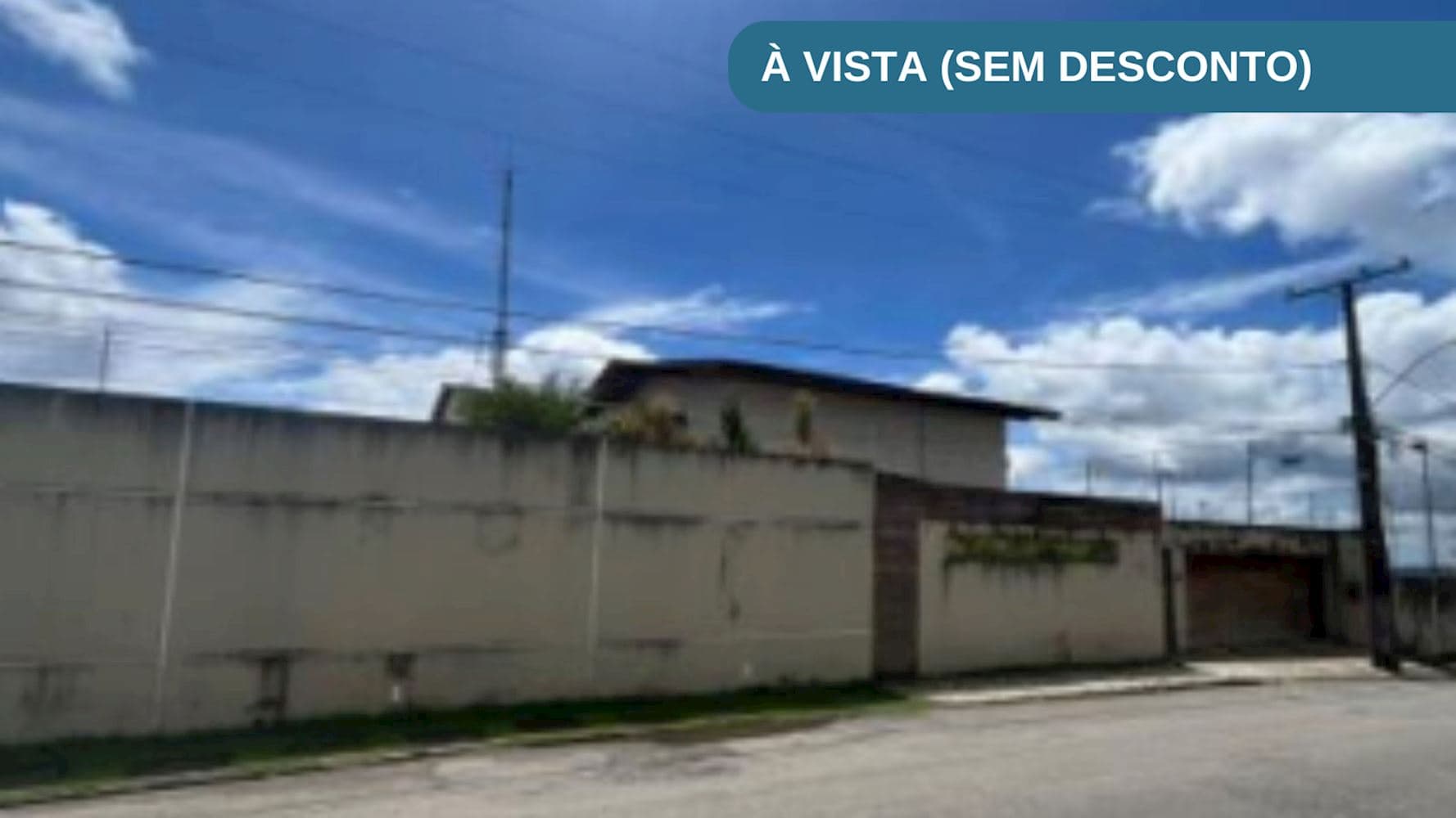 Foto 1 de 5: Casa em leilão em Itabuna - BA — Casa no Parque Florestal Goes Calmon em Itabuna/BA