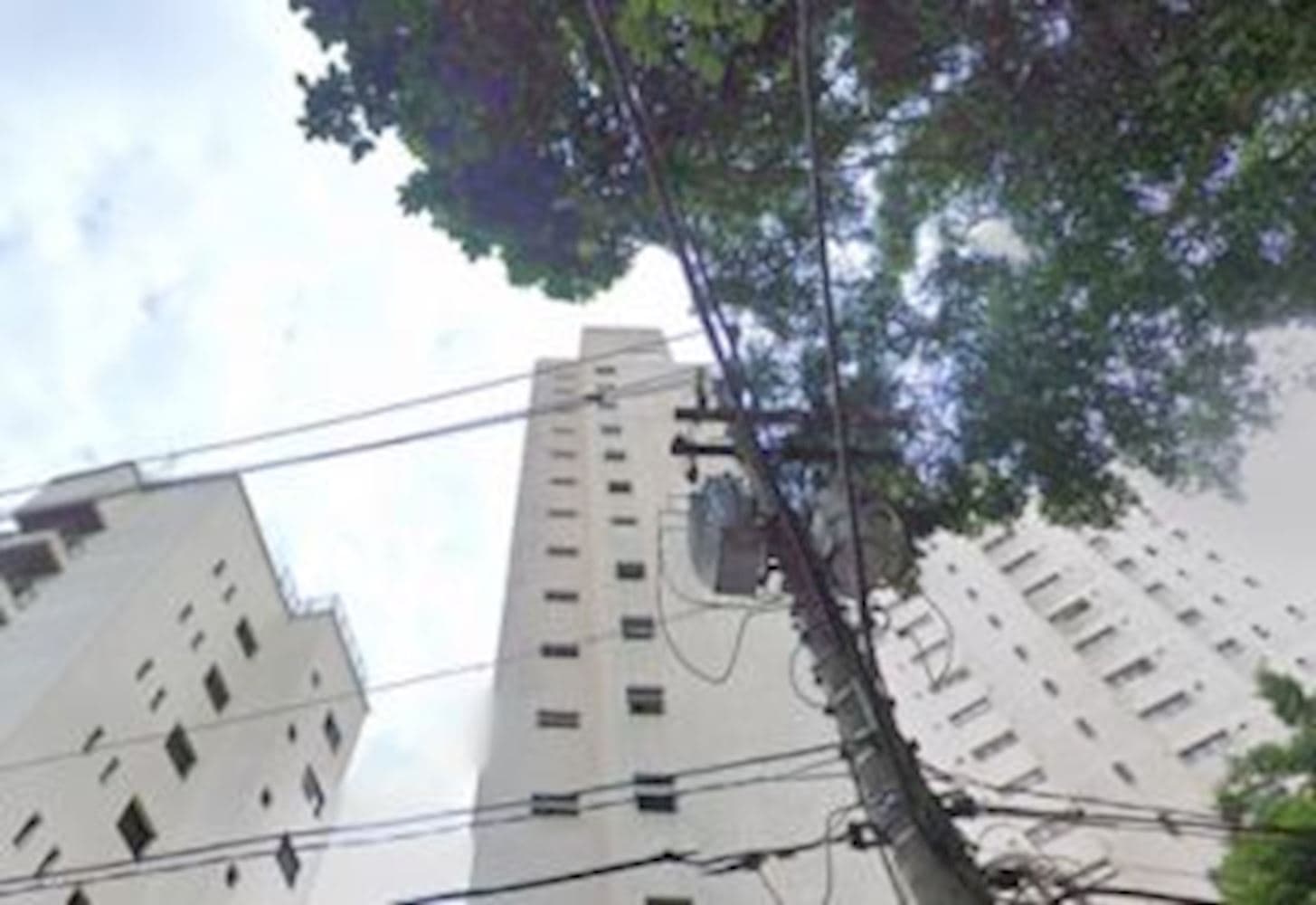 Foto 3 de 6: Apartamento em leilão em São Paulo - SP, bairro Jardim Ampliação — Apartamento no "Edifício Torre de D'Alessandro" - Jardim Ampliação - São Paulo/SP