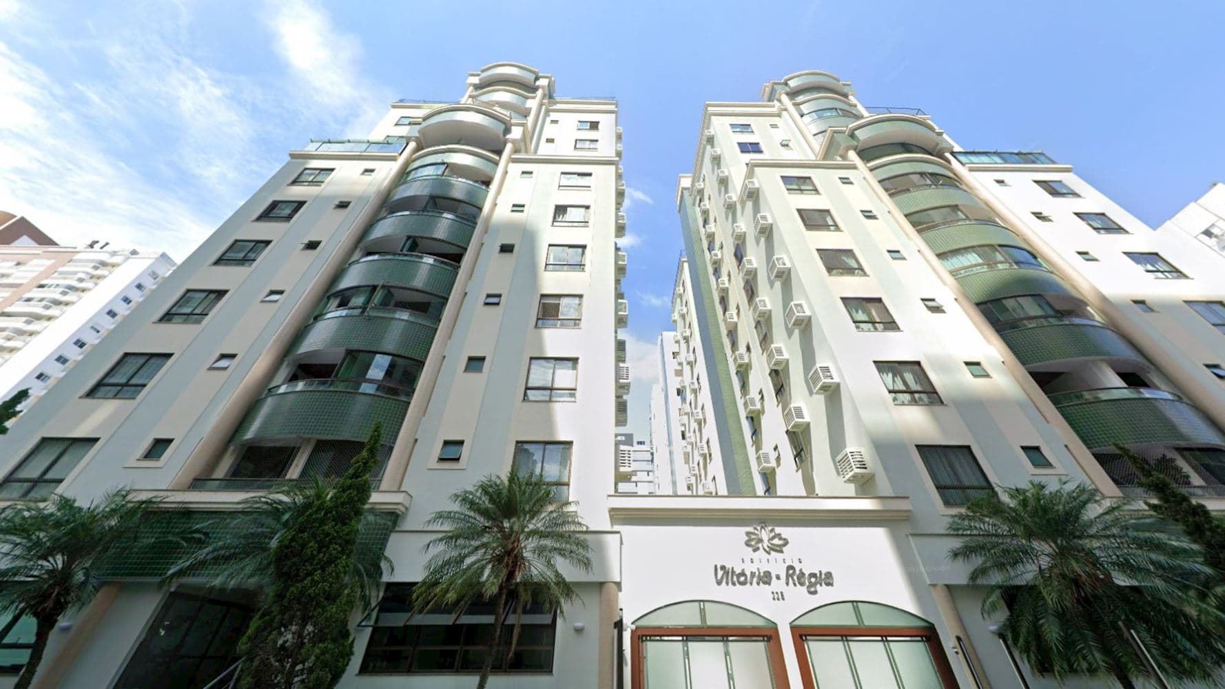 Foto 2 de 5: Apartamento em leilão em São José - SC, bairro Campinas — Apartamento no "Edifício Vitória Régia" - Campinas - São José/SC