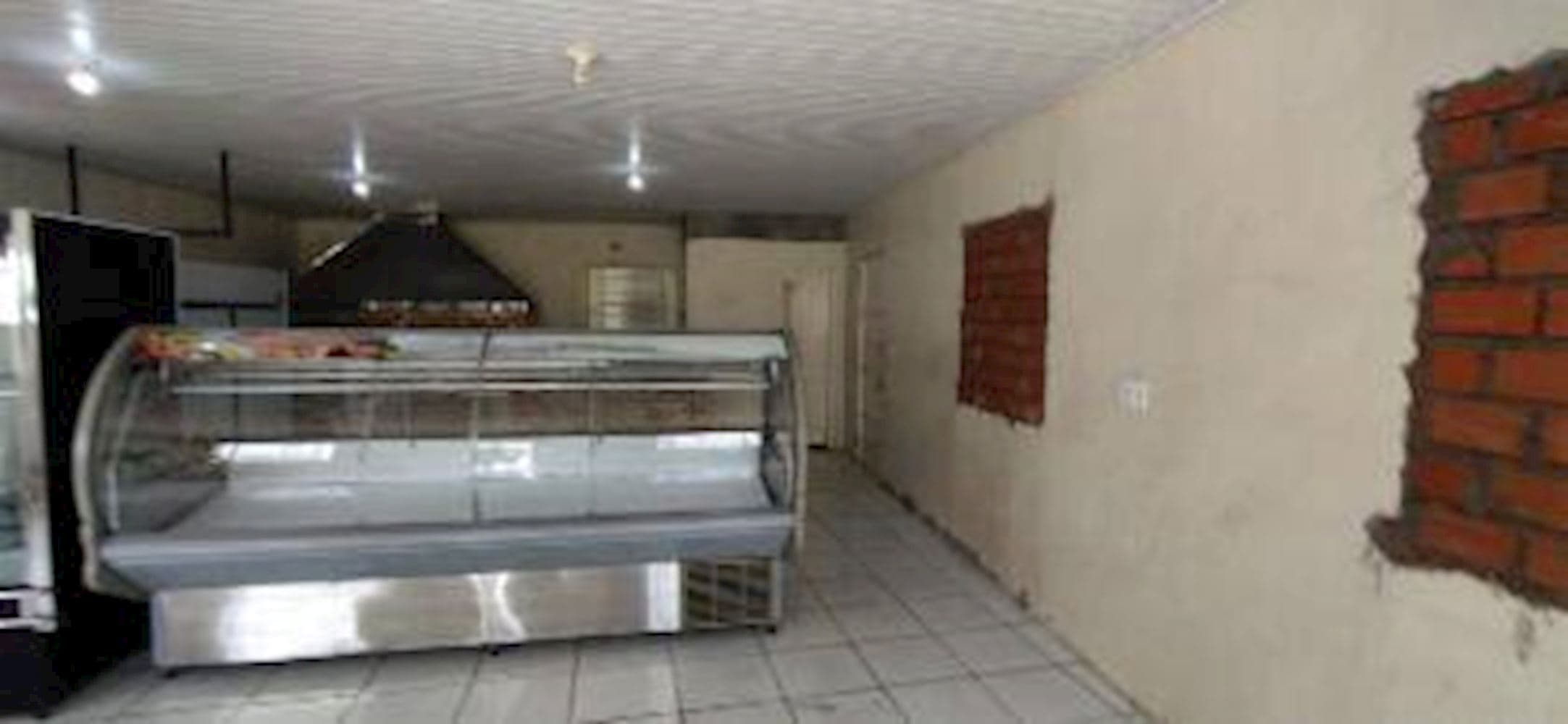 Foto 4 de 13: Comercial em leilão em Cachoeira Do Sul - RS, bairro Marina — Prédio, Padrão, 0 vaga(s) de garagem