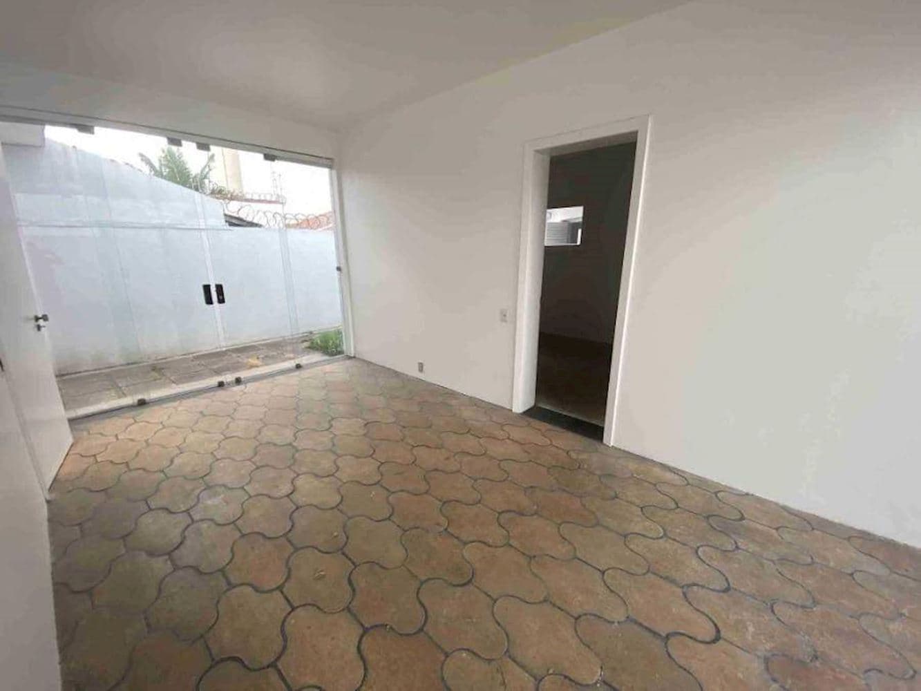 Foto 2 de 15: Apartamento em leilão em Rio Grande - RS, bairro Centro — , , 0 vaga(s) de garagem