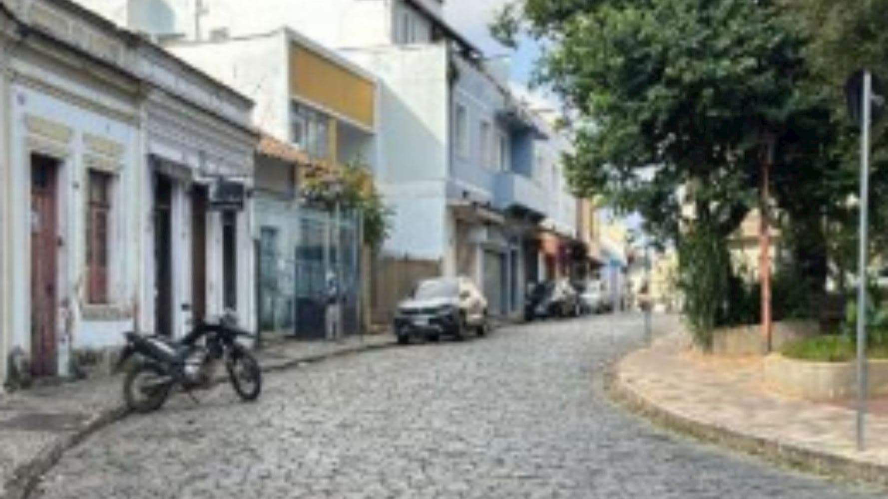 Foto 3 de 3: Casa em leilão em São João Del Rei - MG, bairro Centro — Casa no Centro - São João del Rei/MG