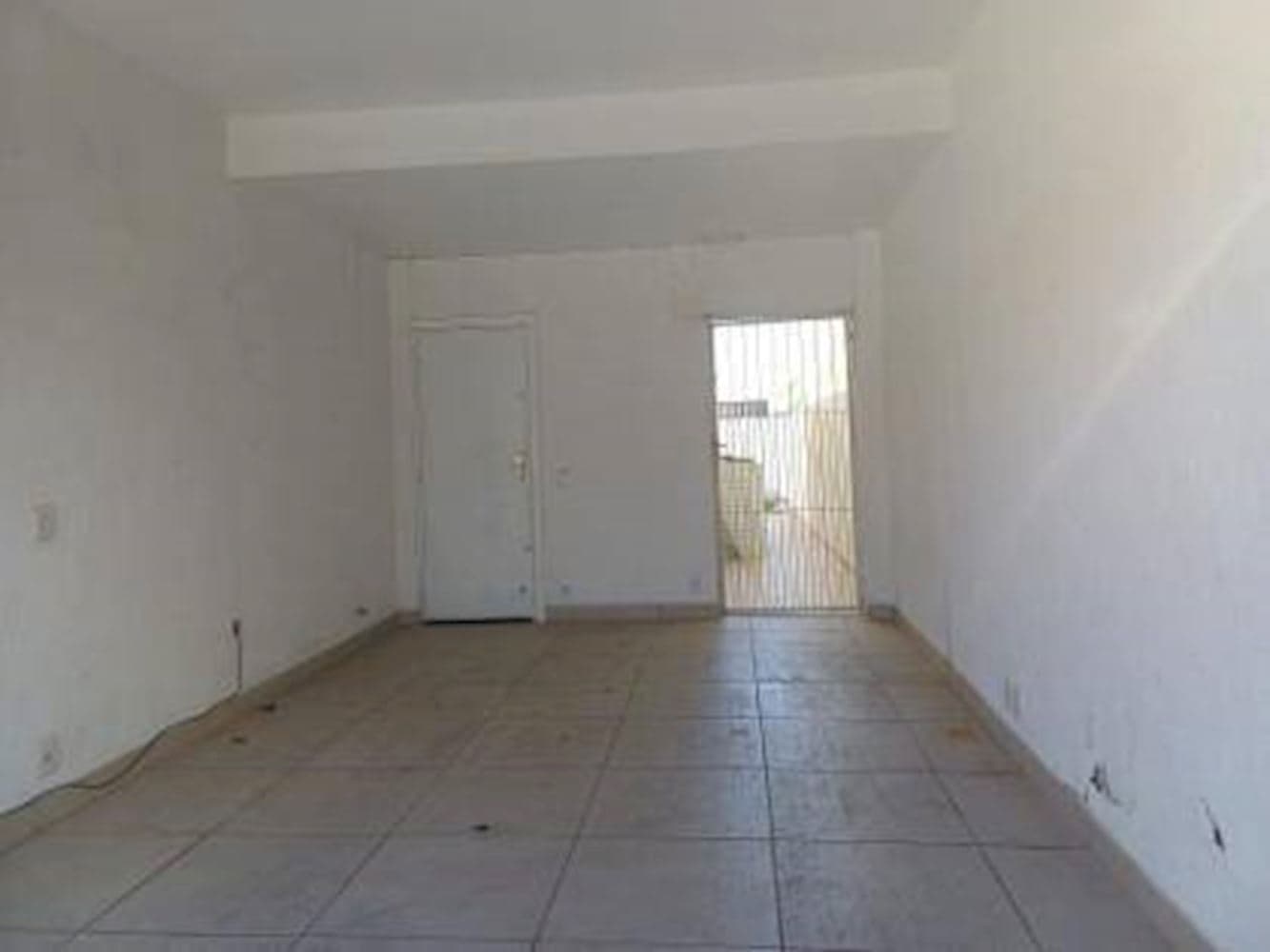 Foto 12 de 15: Casa em leilão em Alvorada - RS, bairro Jardim Algarve — Casa - Jardim Algarve - Alvorada/RS