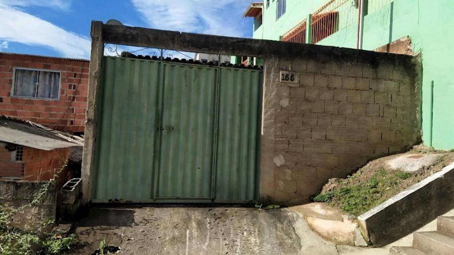 Foto 1 de 6: Casa em leilão em Teófilo Otoni - MG, bairro São Jacinto — Casa - São Jacinto - Teófilo Otoni/MG