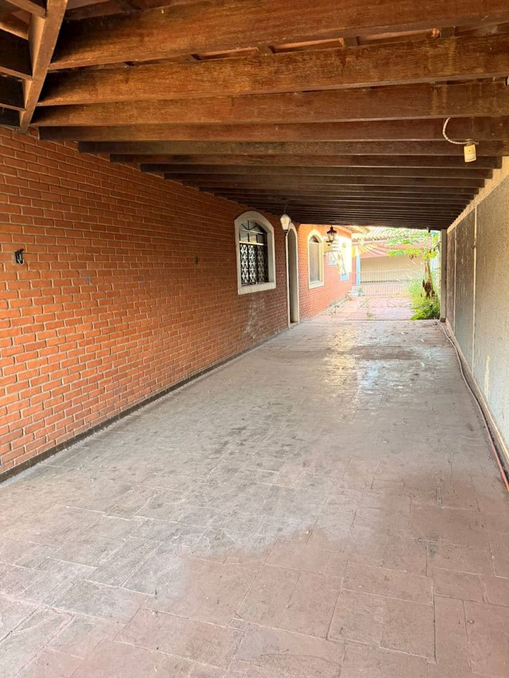 Foto 4 de 15: Casa em leilão em Faxinal - PR, bairro Centro — Casa - Centro - Faxinal/PR