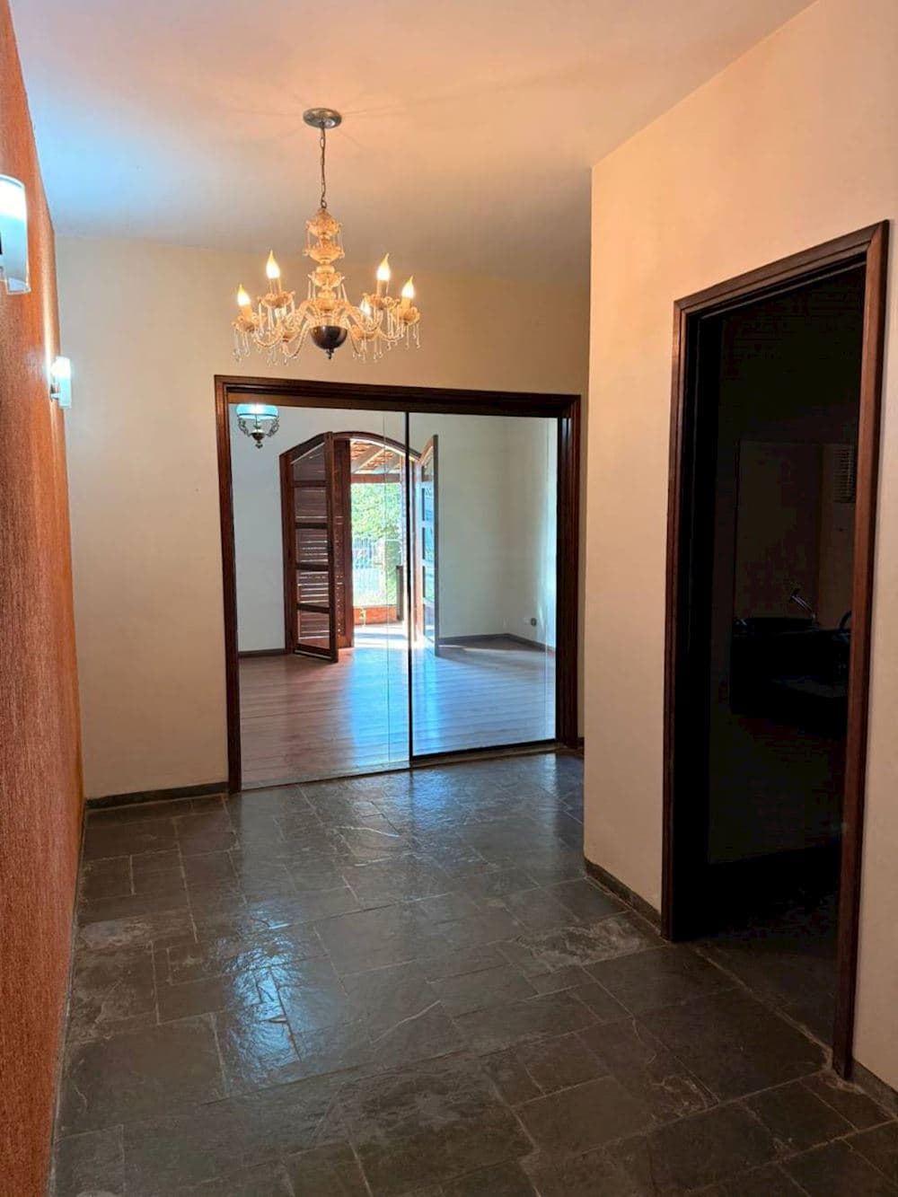 Foto 11 de 15: Casa em leilão em Faxinal - PR, bairro Centro — Casa - Centro - Faxinal/PR