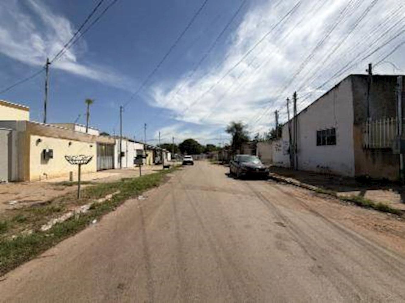 Foto 2 de 4: Casa em leilão em Várzea Grande - MT, bairro Centro-sul — Casa - Centro-Sul - Várzea Grande/MT