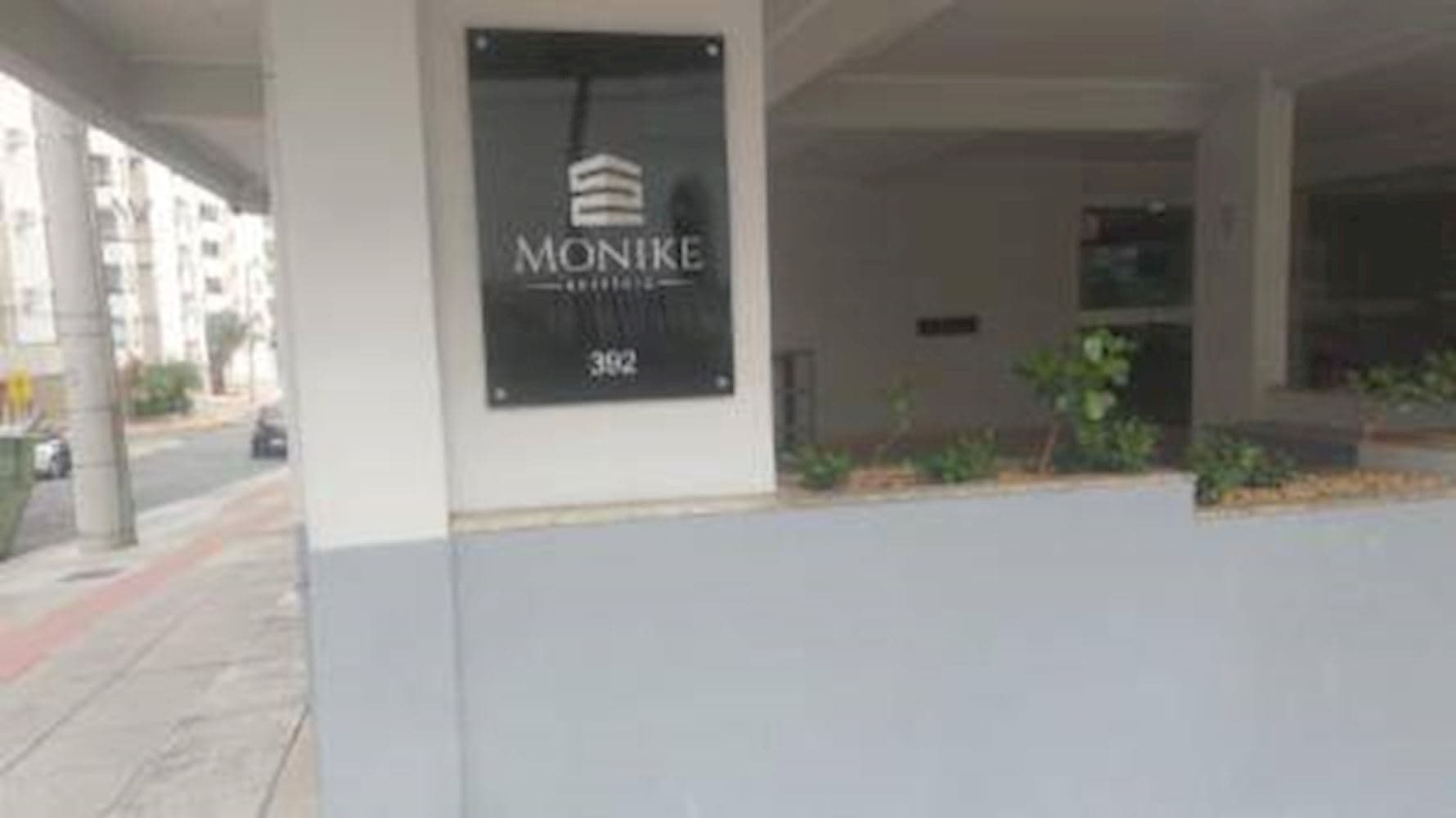 Foto 2 de 3: Apartamento em leilão em Criciúma - SC, bairro Comerciário — Apartamento no "Edifício Monike" - Comerciário - Criciúma/SC