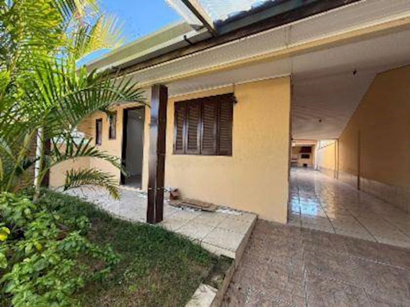 Foto 3 de 15: Casa em leilão em Canoas - RS, bairro Igara — Casa em Igara - Canoas/RS