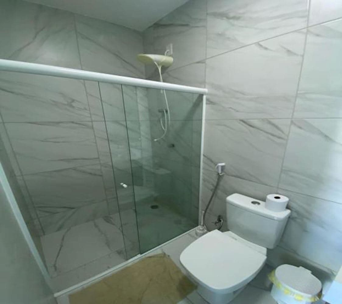 Foto 33 de 36: Casa em leilão em Camaçari - BA, bairro Abrantes — Casa de Condomínio - Abrantes - Camaçari/BA