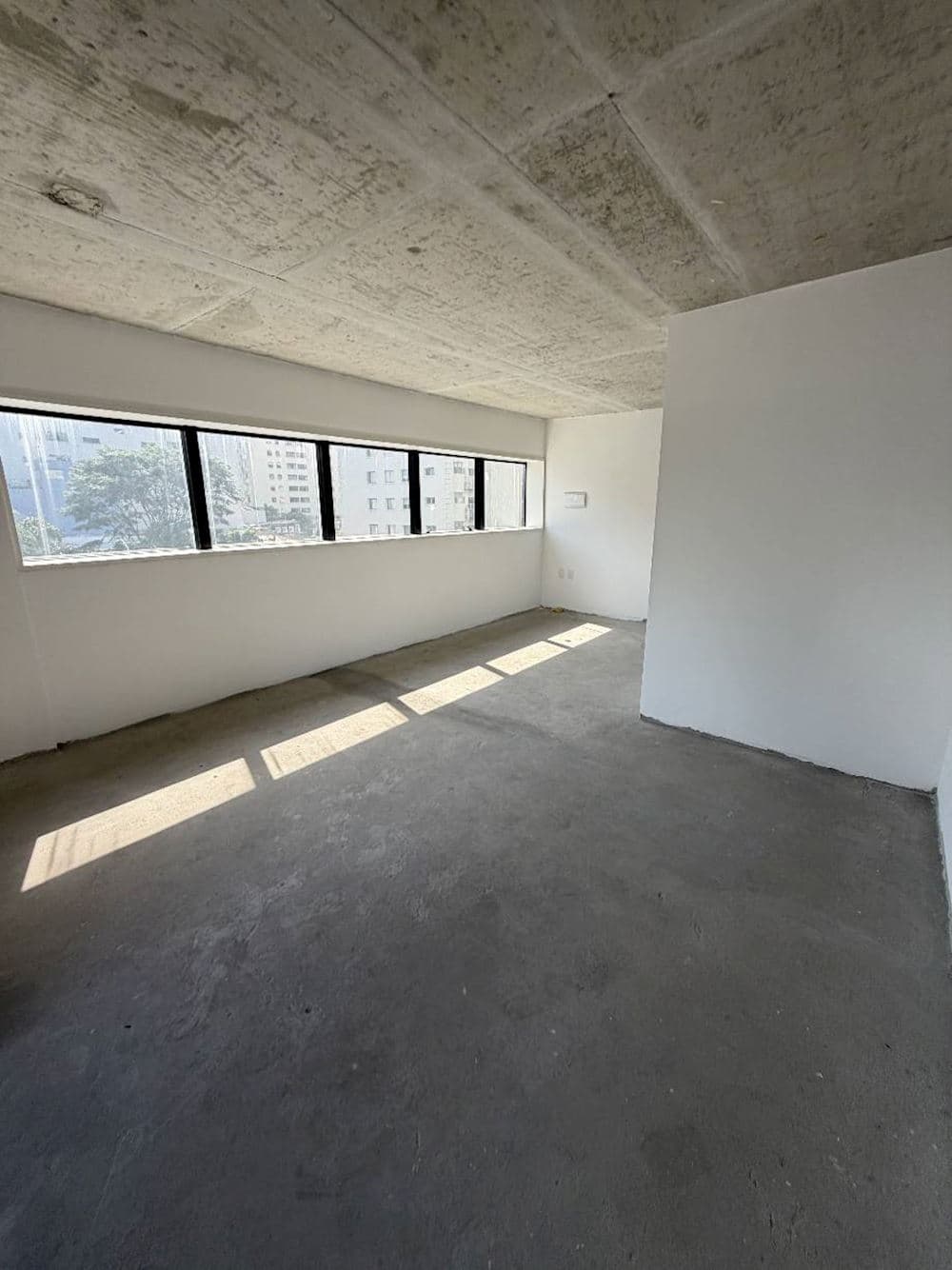 Foto 8 de 11: Comercial em leilão em São Paulo - SP, bairro Cerqueira César — Sala comercial na  Cerqueira César - São Paulo/SP