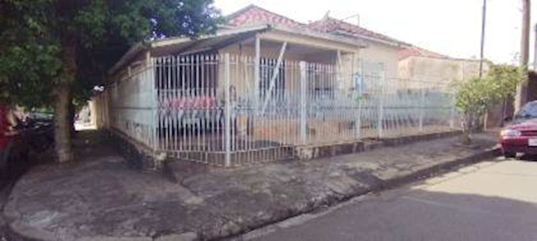 Foto 1 de 15: Casa em leilão em Assis - SP, bairro Vila Clementina — Casa, Padrão, 0 vaga(s) de garagem