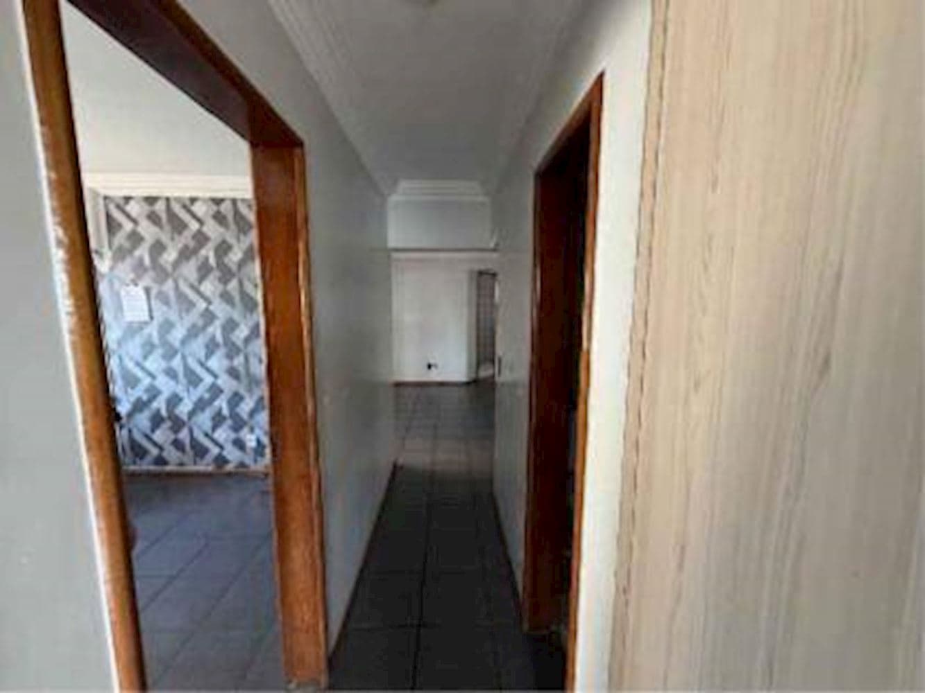 Foto 8 de 14: Apartamento em leilão em Goiânia - GO, bairro Setor Leste Universitário — Apartamento, Padrão, 0 vaga(s) de garagem