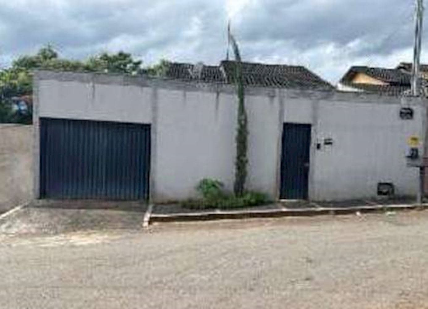 Foto 1 de 3: Casa em leilão em Pires Do Rio - GO, bairro Silvana — Casa, Padrão, 0 vaga(s) de garagem