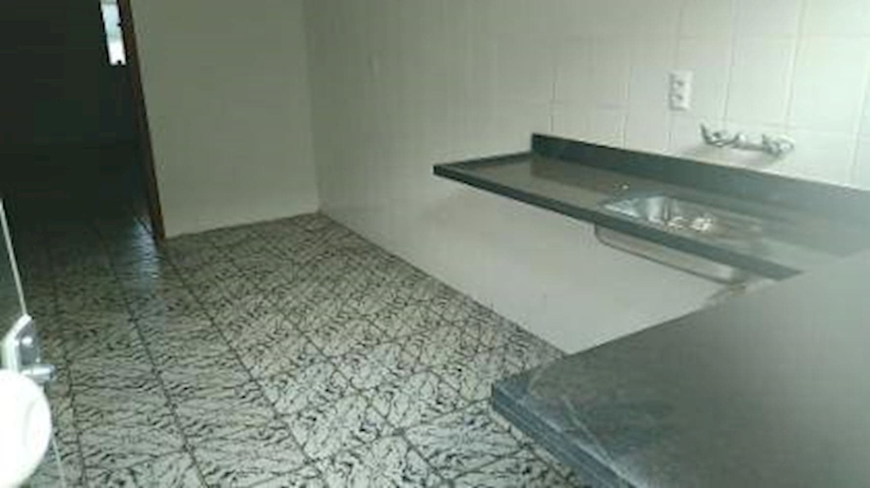 Foto 13 de 15: Casa em leilão em Campo Grande - MS, bairro Jardim Imá — Casa, Padrão, 1 vaga(s) de garagem