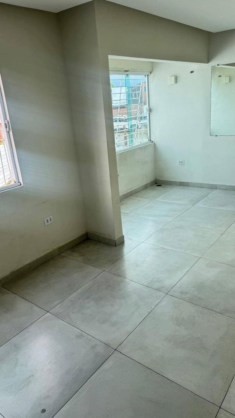 Foto 3 de 15: Apartamento em leilão em Recife - PE, bairro Fundão — Apartamento - Fundão - Recife/PE