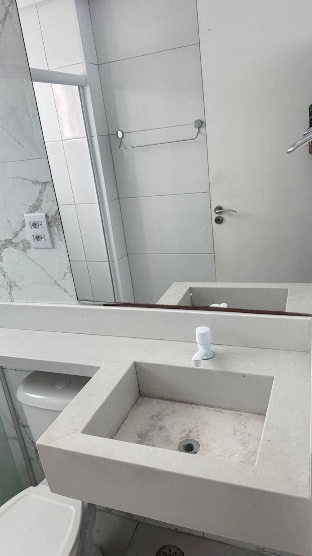 Foto 8 de 15: Apartamento em leilão em Recife - PE, bairro Fundão — Apartamento - Fundão - Recife/PE