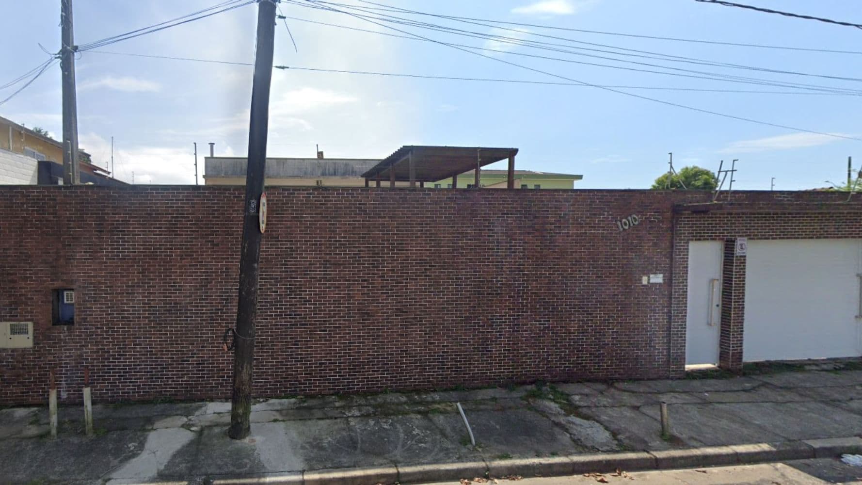Foto 1 de 4: Casa em leilão em Bertioga - SP, bairro Vila Itapanhaú — Casa na Vila Itapanhaú - Bertioga/SP
